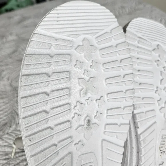 NWT Hey Dude Wendy Sport Mesh Light Gray 7 Wide slip-ons sneakers - Picture 15 of 15